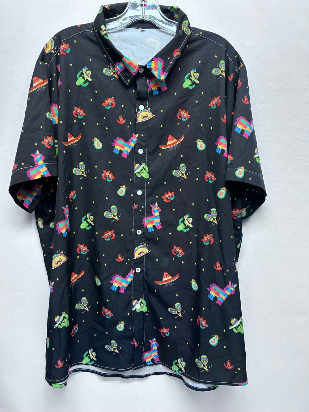 Amazon Black Fiesta Print Short-Sleeve Button-Down Shirt
